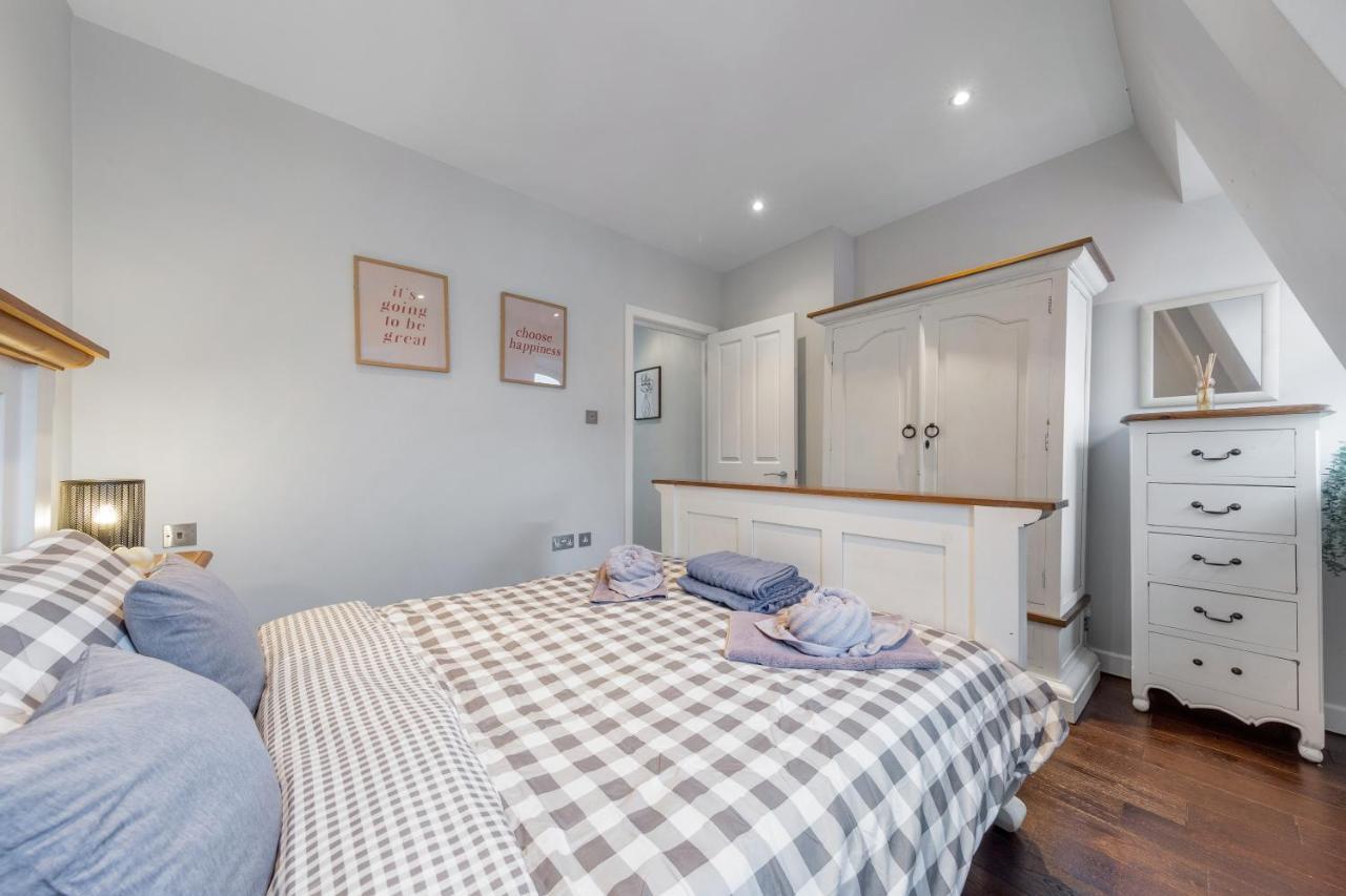 Sleep 4 In Hoxton Near Shoreditch Liverpool St Rw6 Londra
